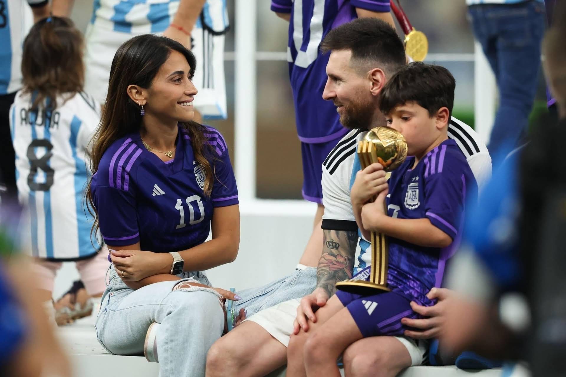 MESSI VÀ CHUYỆN TÌNH 26 NĂM ĐÁNG NGƯỠNG MỘ